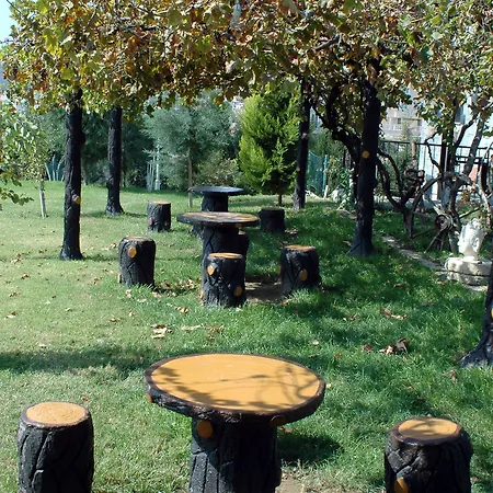 Babylon Gardens *